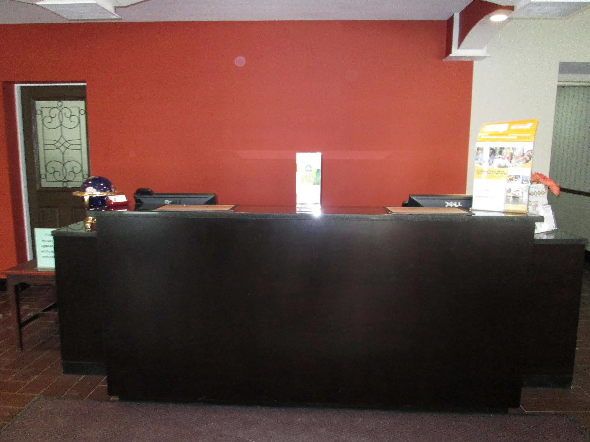 Quality Inn Gaylord Kültér fotó